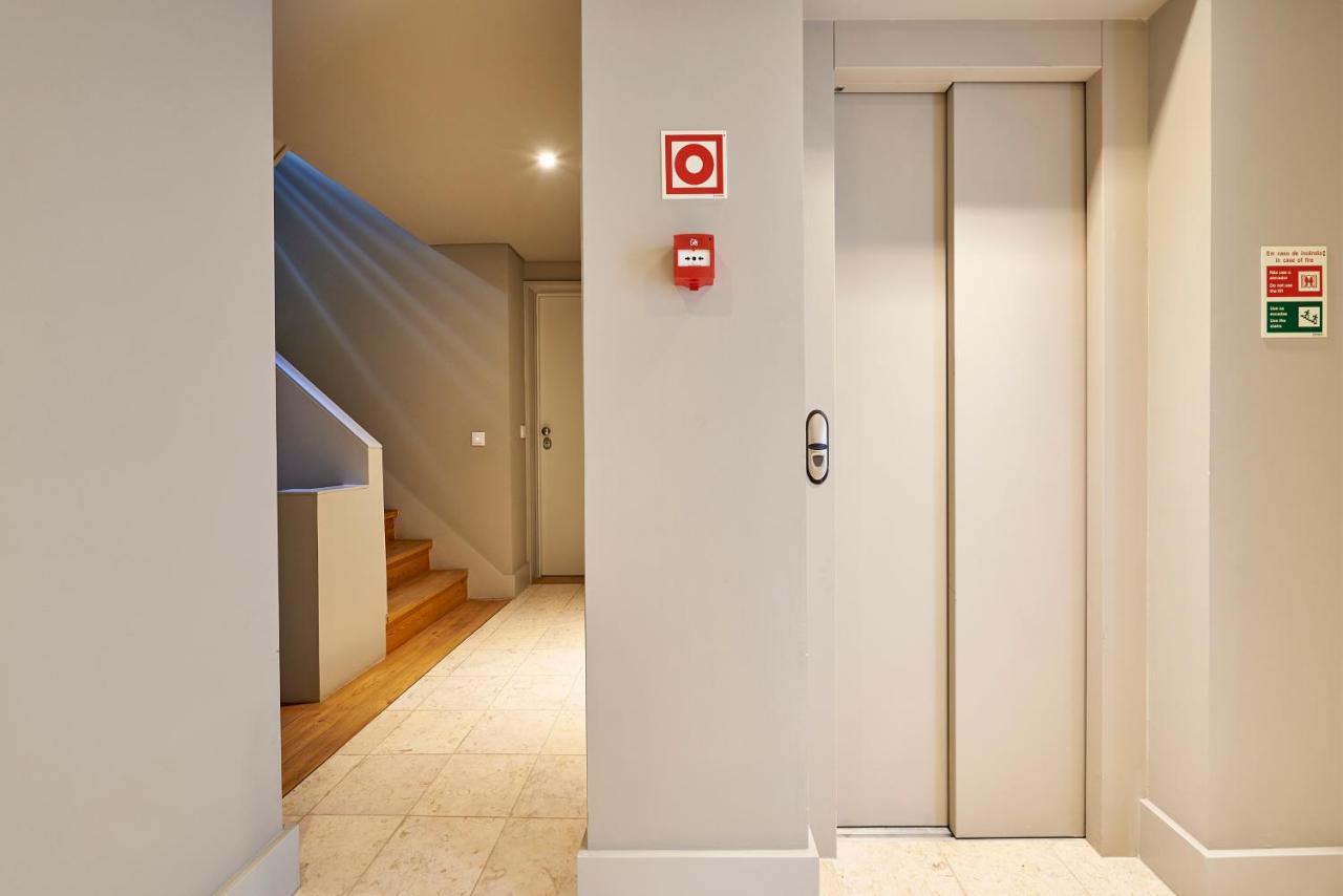 Modern Apartment Bica Dos Olhos Lisbon Bilik gambar