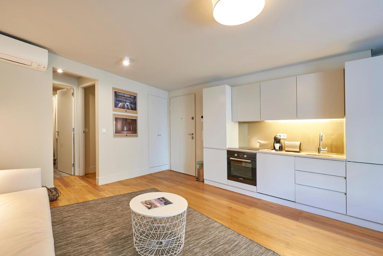Modern Apartment Bica Dos Olhos Lisbon Bilik gambar