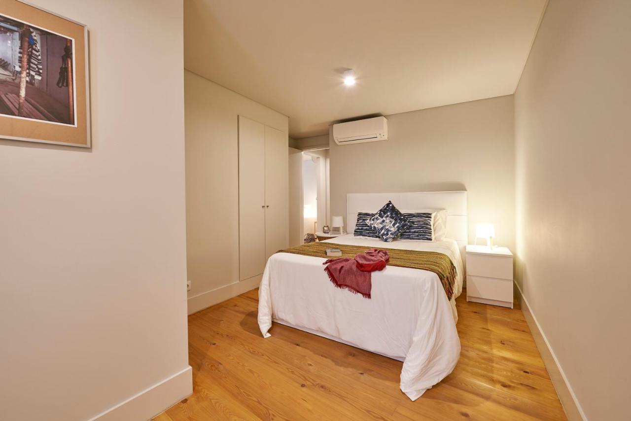 Modern Apartment Bica Dos Olhos Lisbon Bilik gambar